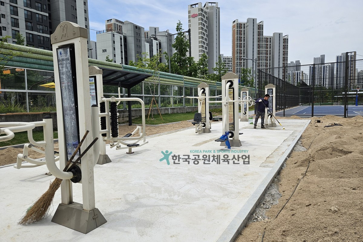 경기 양주시 옥정근린공원 생활체육시설 조성사업 현장 전경