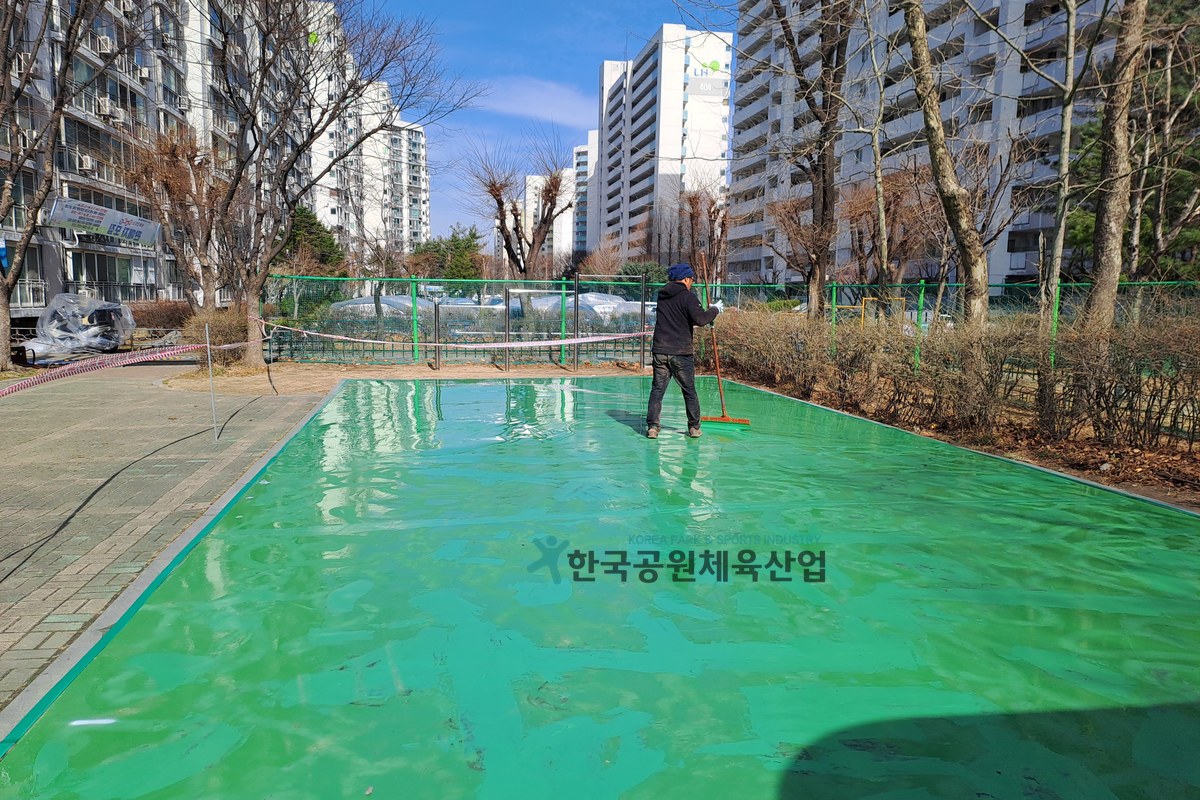 코르크 보조탄성층 포설 과정