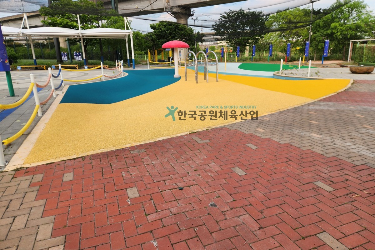 친환경 탄성포장재 원재료 자재 사진