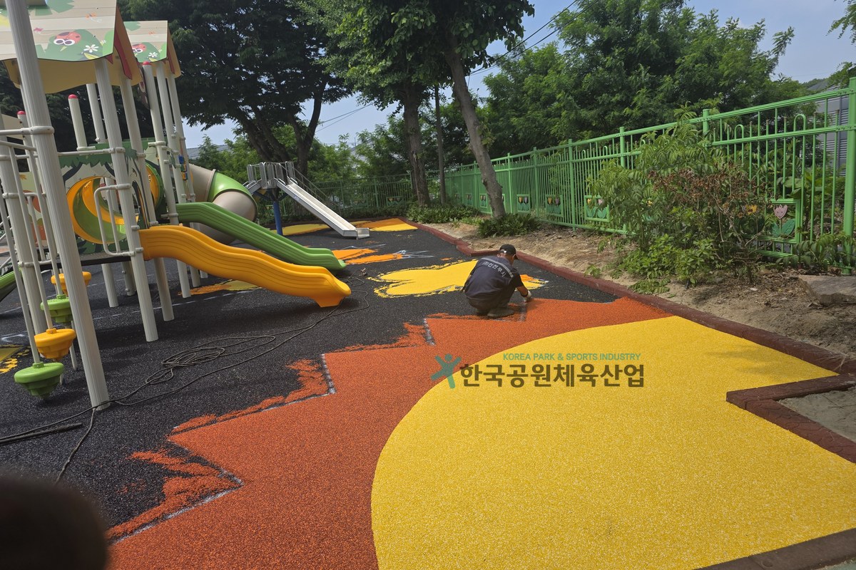 김포대명초등학교 병설유치원 놀이터 완공 후 모습