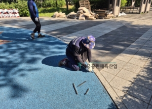 김포 어린이공원 물놀이장 탄성포장 납품