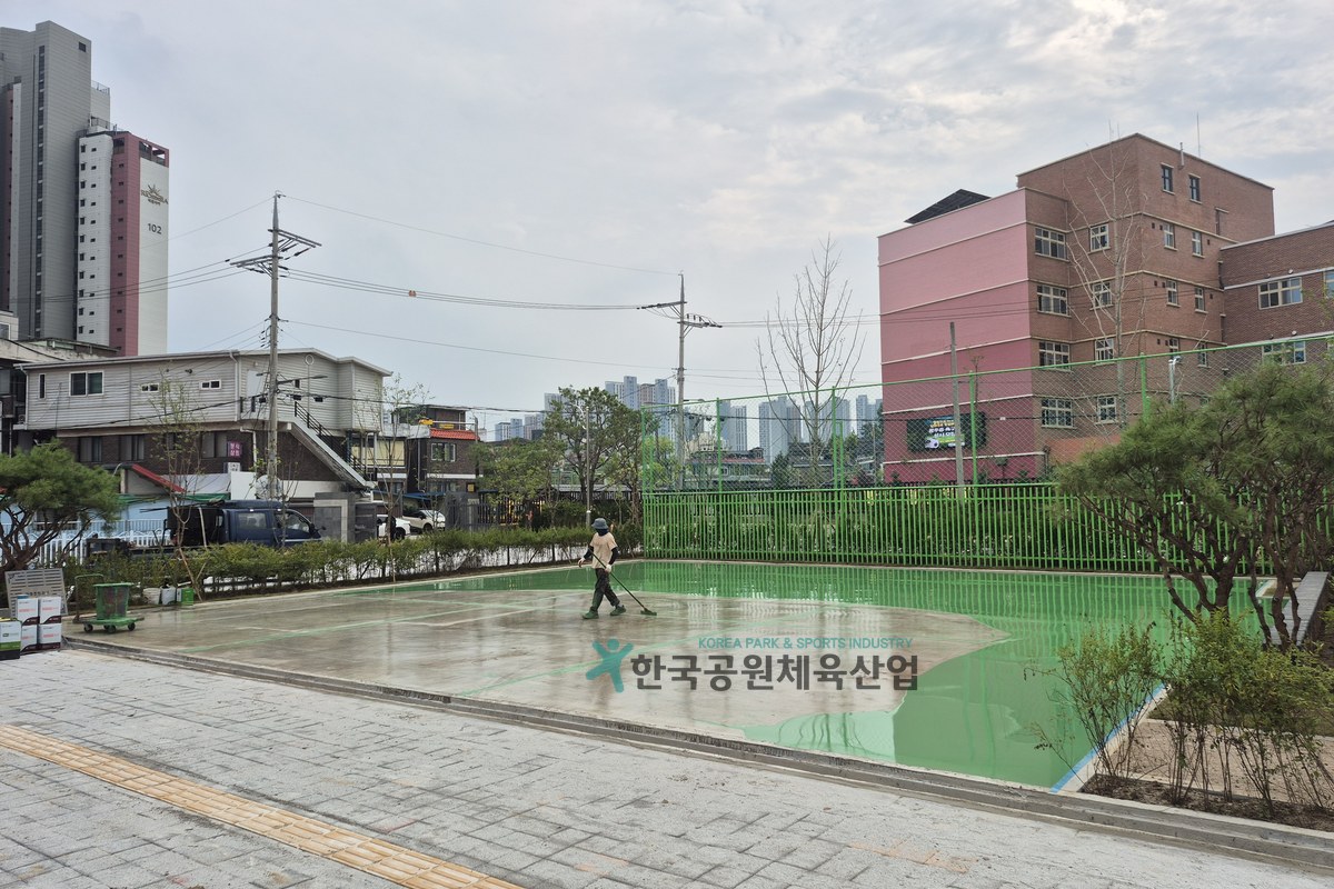 HK-U7G T7mm 8종 탄성포장재 마감 표면